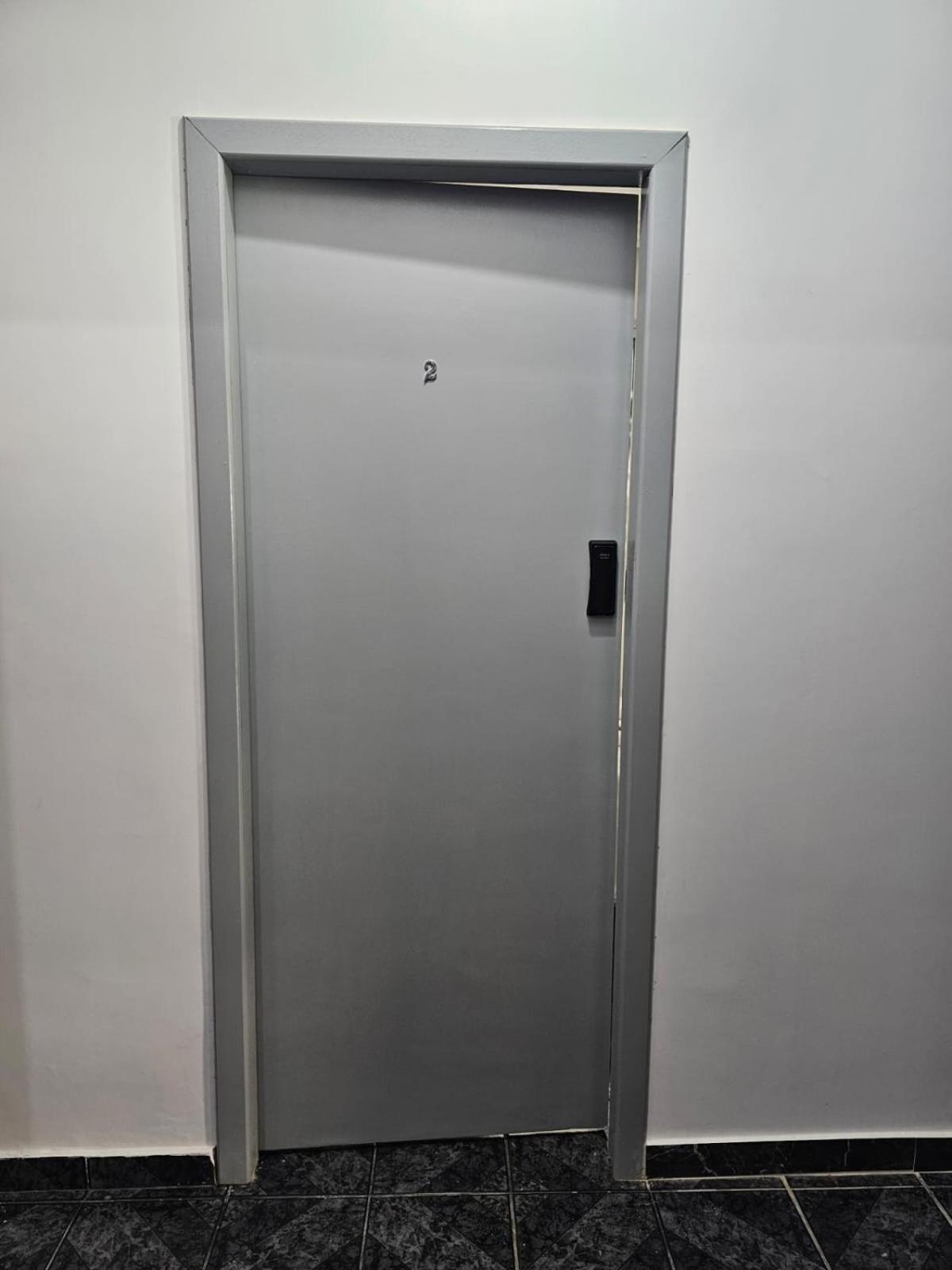 Cig Hostel Гояния Екстериор снимка